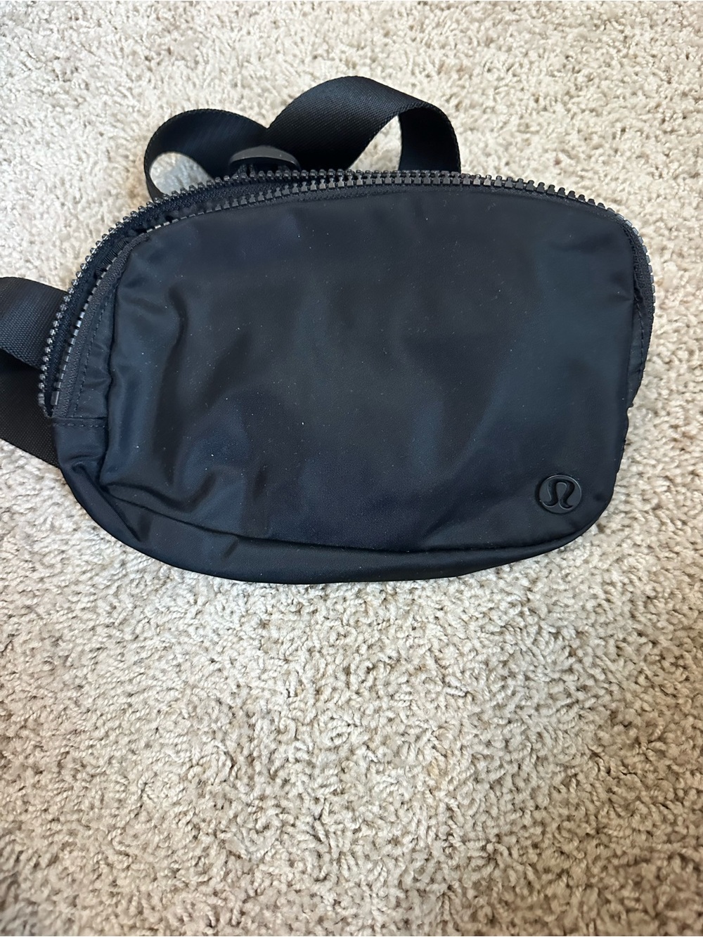 lululemon athletica Black Crossbody Belt Bag